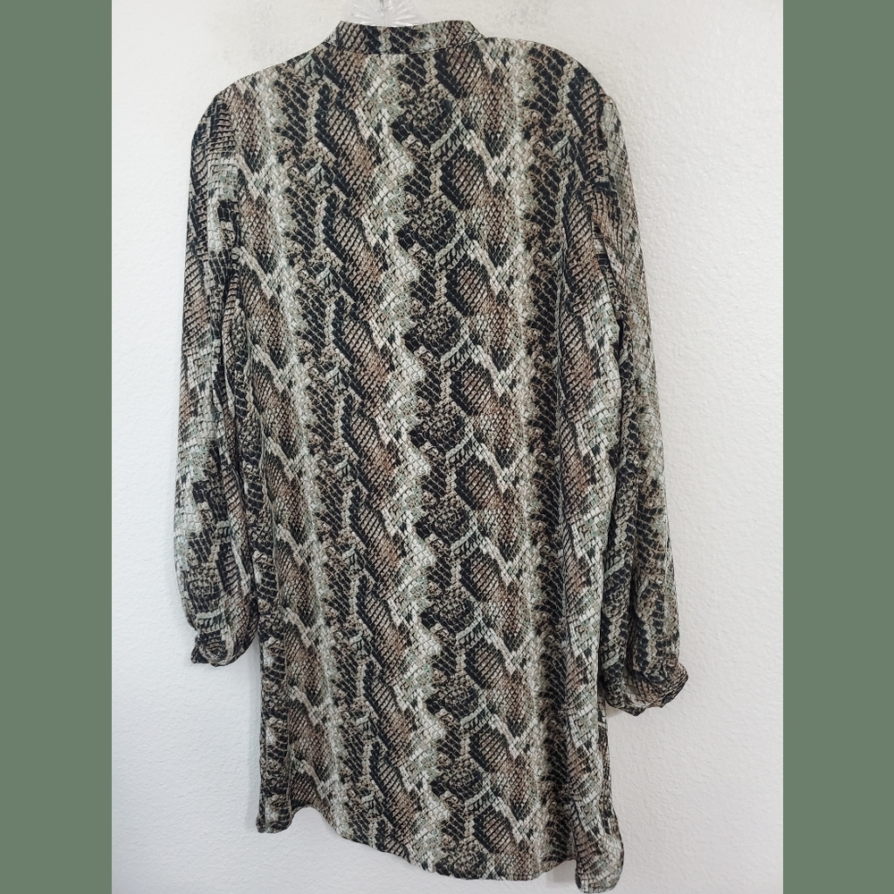 Cupcakes And Cashmere Clara Green Python Print Sh… - image 3